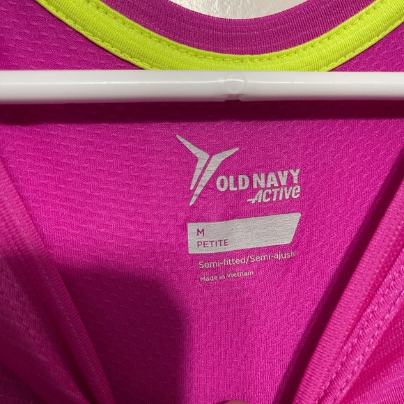 Old Navy Active - Picture 3 of 5